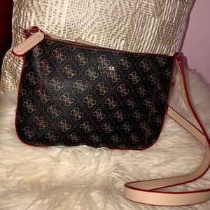 Guess crossbody bag